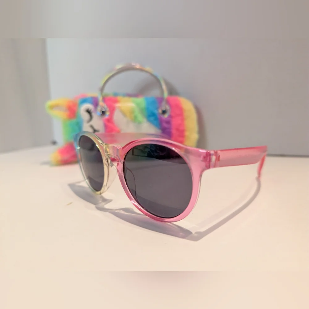 Llama Colorful Round Sunglasses With Adorable Case